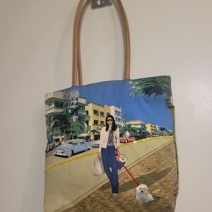 Bueno Small Handbag Graphic Print